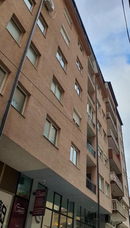 Zogu Apartments - City Center Prishtinë Ngoại thất bức ảnh